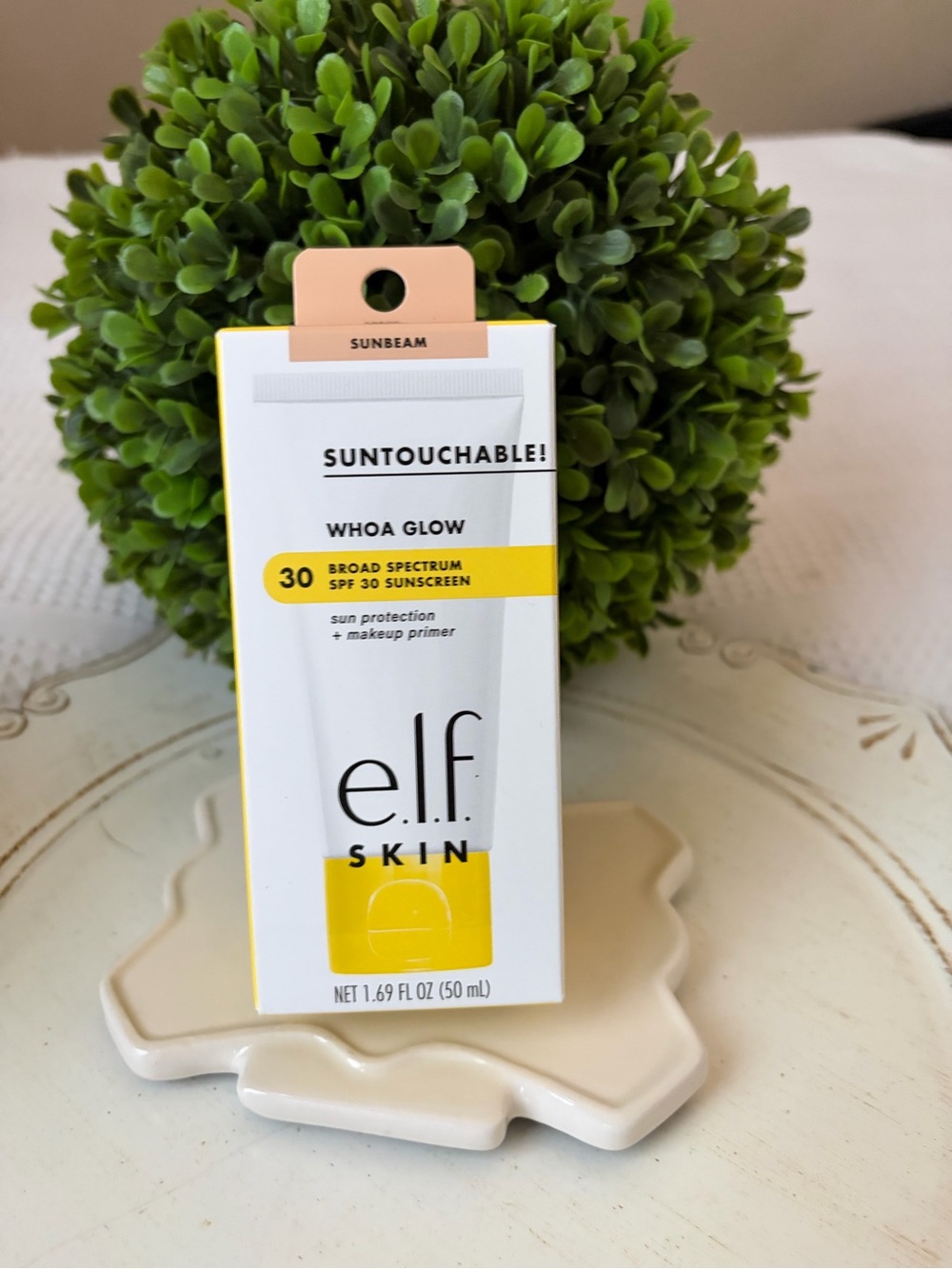Skin Suntouchable! Whoa Glow SPF 30 Sunscreen - Sunbeam Yellow